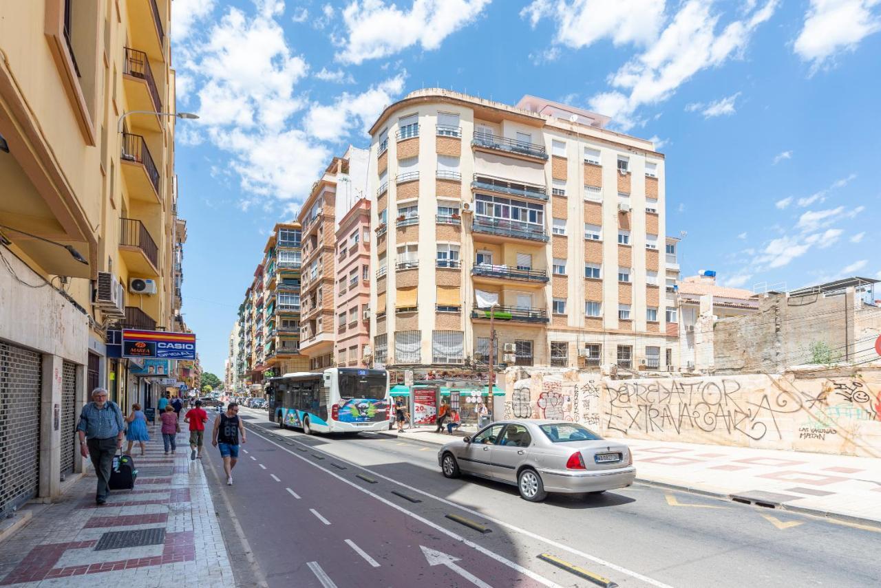 Апартаменты Marmoles Sweet Dreams Malaga Downtown Экстерьер фото